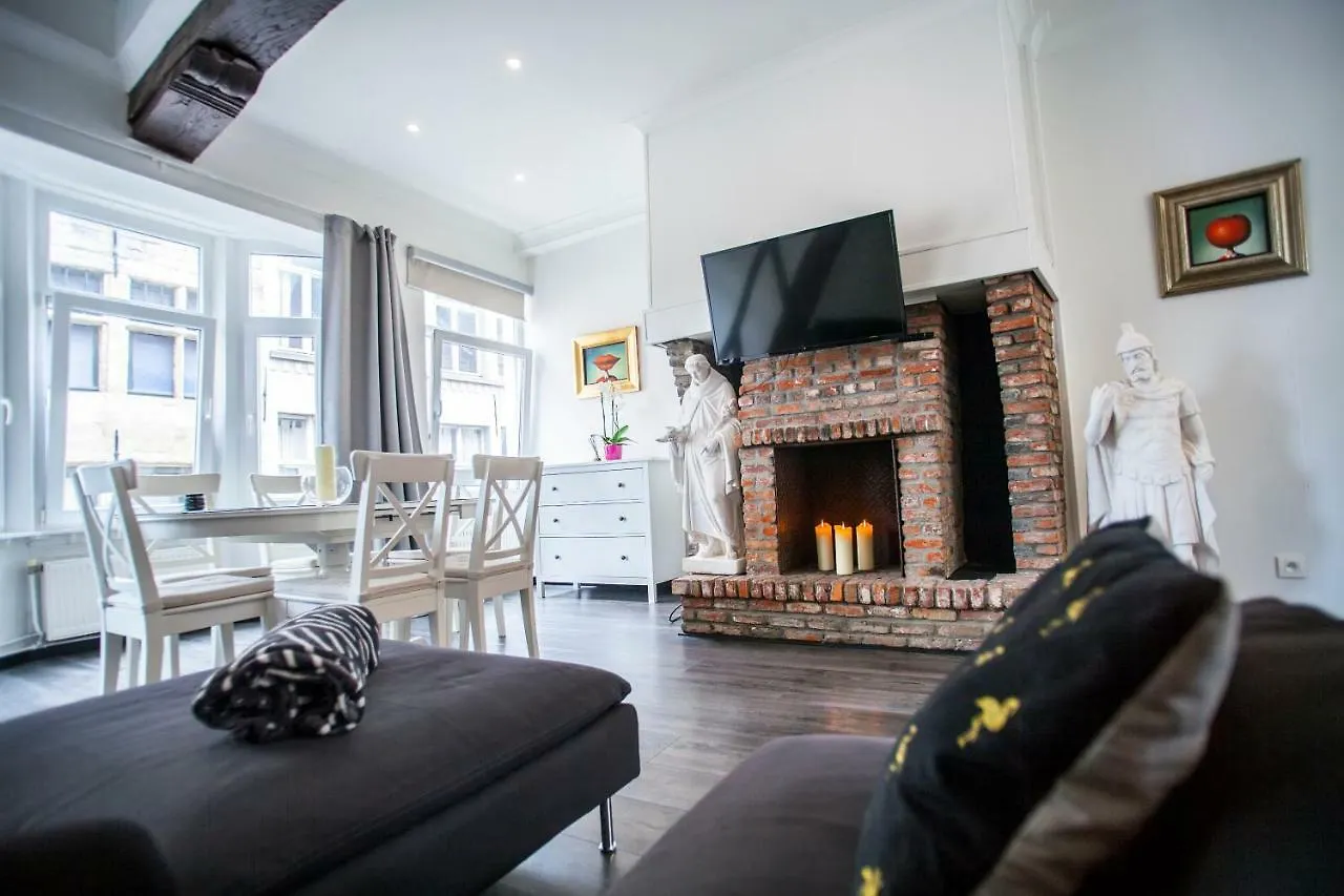 Appartamento Luxury Suites Cathedral By Rikas Hotels Anversa